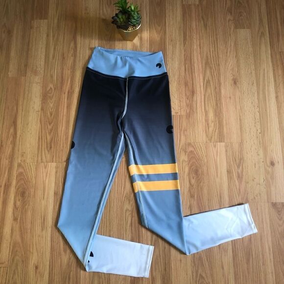 MAUILIFE CAKE 50 SPF Blue/Gray/White Leggings Women’s SIZE SM - Picture 2 of 9